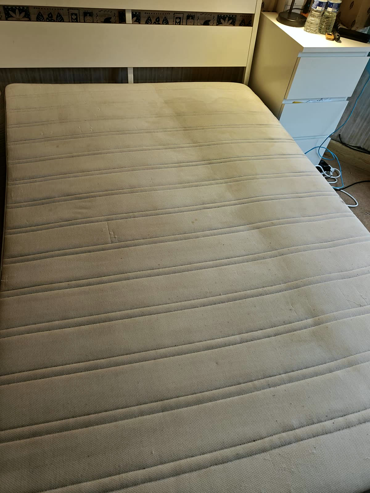 Mattress cleaned on both sides
